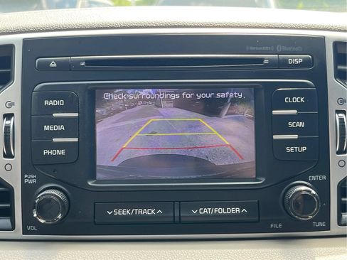 Used 2019 Kia Sportage LX FWD image 31