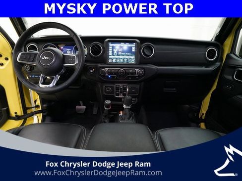 Used 2023 Jeep Wrangler Unlimited Sahara w/ Cold Weather Group image 5