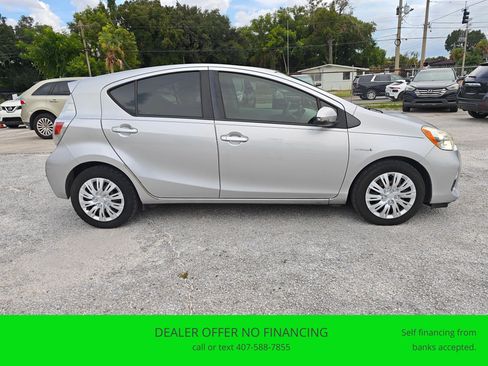 Used 2012 Toyota Prius C Two FWD image 6