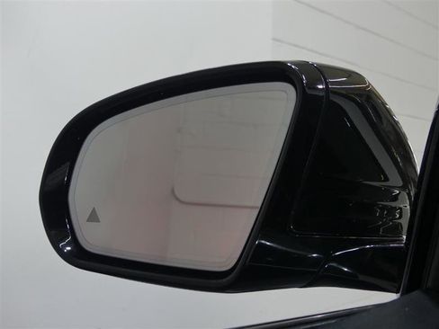 Used 2020 Mercedes-Benz E 350 4MATIC Sedan w/ Premium Package image 14