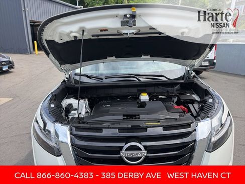 Certified 2023 Nissan Pathfinder Platinum AWD/4WD image 32