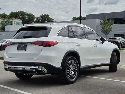 Used 2025 Mercedes-Benz GLC 300 4MATIC image 28