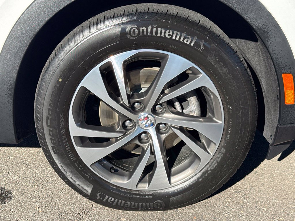 Used 2023 Buick Envision Essence AWD/4WD image 11