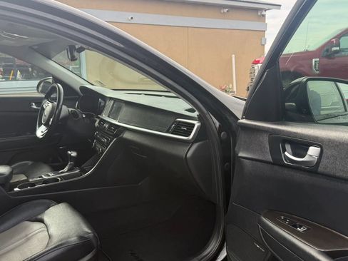 Used 2020 Kia Optima Premium image 16