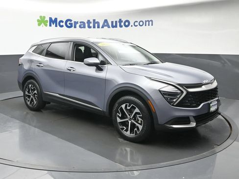Used 2024 Kia Sportage EX AWD/4WD image 2