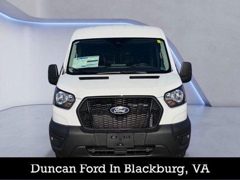 New 2026 Ford Transit 250 148 Medium Roof RWD image 8