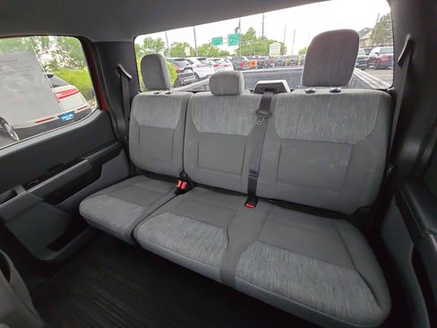 Used 2022 Ford F150 XLT w/ Trailer Tow Package AWD/4WD image 24