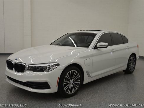 Used 2020 BMW 530e image 3