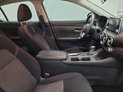 Used 2022 Nissan Sentra SR w/ Trunk Package image 21