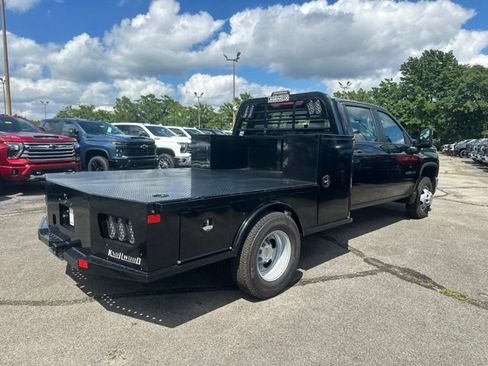 New 2026 Chevrolet Silverado 3500 W/T AWD/4WD image 3