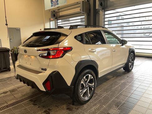 Used 2024 Subaru Crosstrek 2.0i Premium AWD/4WD image 17