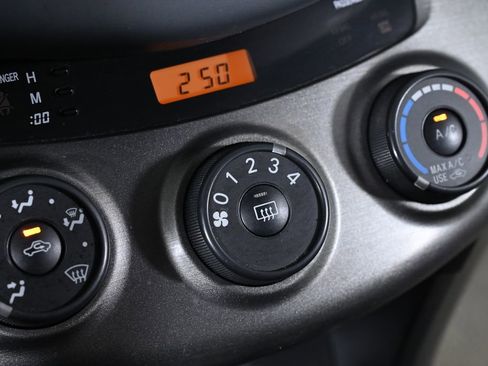 Used 2010 Toyota RAV4 4WD image 14