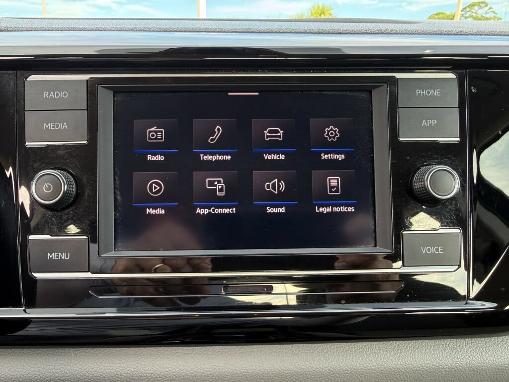 Used 2024 Volkswagen Taos S FWD image 23