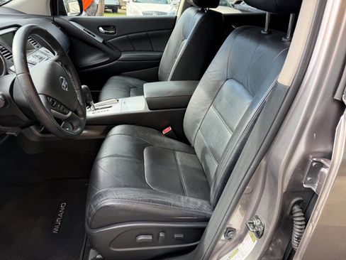 Used 2011 Nissan Murano SL w/ Navigation Pkg image 6