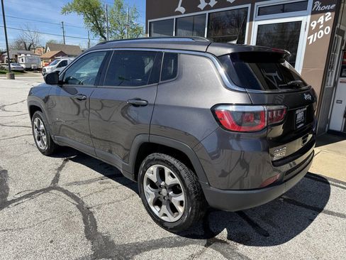 Used 2017 Jeep Compass Limited w/ Navigation Group image 7