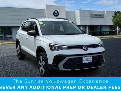 Used 2025 Volkswagen Taos S image 1