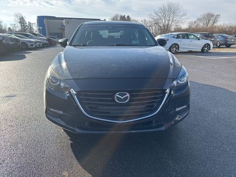 Used 2017 MAZDA MAZDA3 Grand Touring image 2