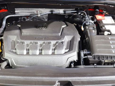 Used 2019 Volkswagen Tiguan SEL image 59