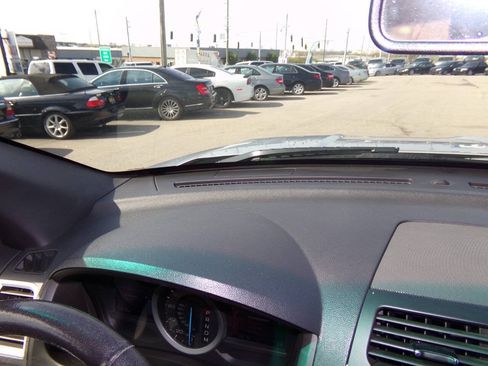 Used 2013 Ford Explorer XLT FWD image 45