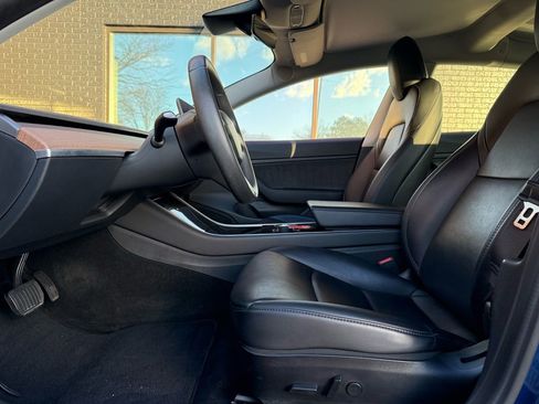 Used 2020 Tesla Model 3 Long Range AWD/4WD image 22