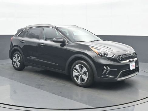 Used 2022 Kia Niro LX image 9
