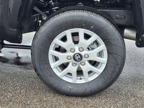 New 2025 Toyota Tacoma SR5 image 4