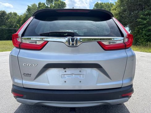 Used 2018 Honda CR-V LX image 4