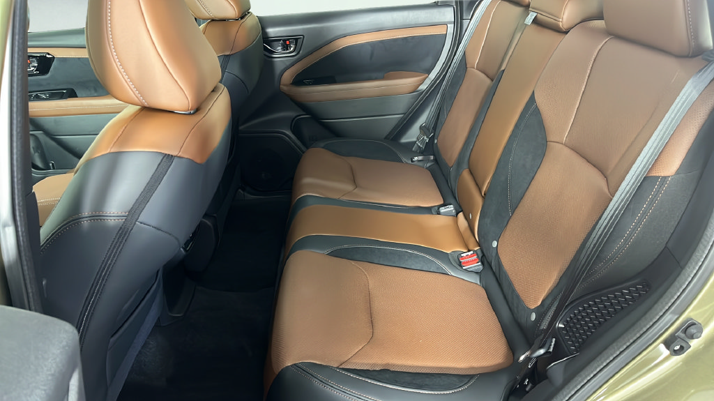 New 2026 Subaru Forester Touring AWD/4WD image 14
