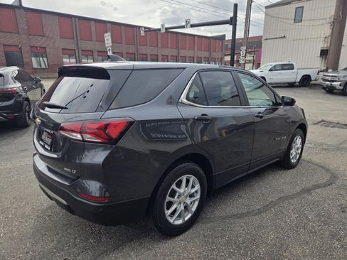 Certified 2023 Chevrolet Equinox LT w/ Driver Convenience Package image 7