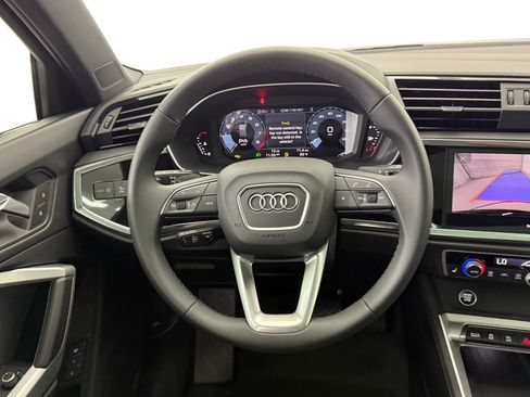 New 2025 Audi Q3 2.0T Premium image 19