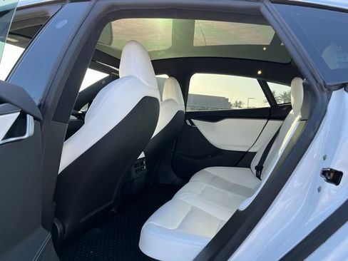 Used 2021 Tesla Model S Long Range AWD/4WD image 13