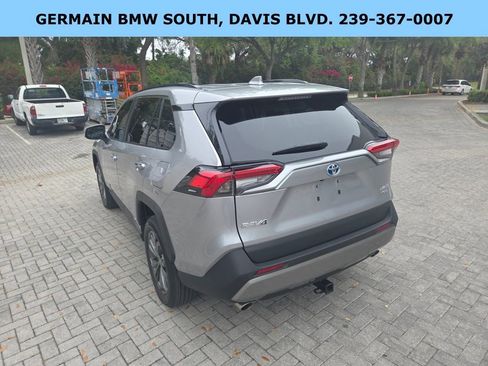 Used 2023 Toyota RAV4 Limited image 11