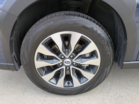 Used 2024 Subaru Outback Limited image 11