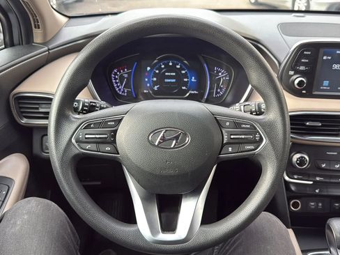 Used 2019 Hyundai Santa Fe SEL image 10