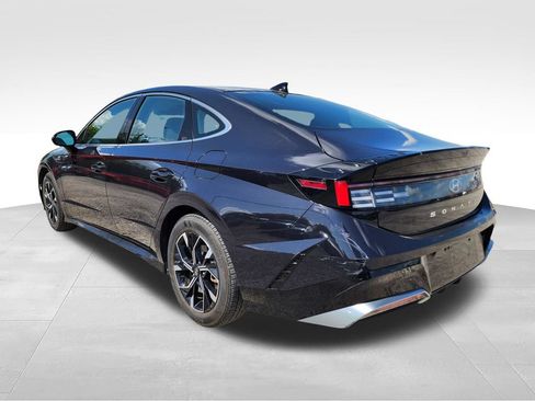 Used 2025 Hyundai Sonata SEL FWD image 4