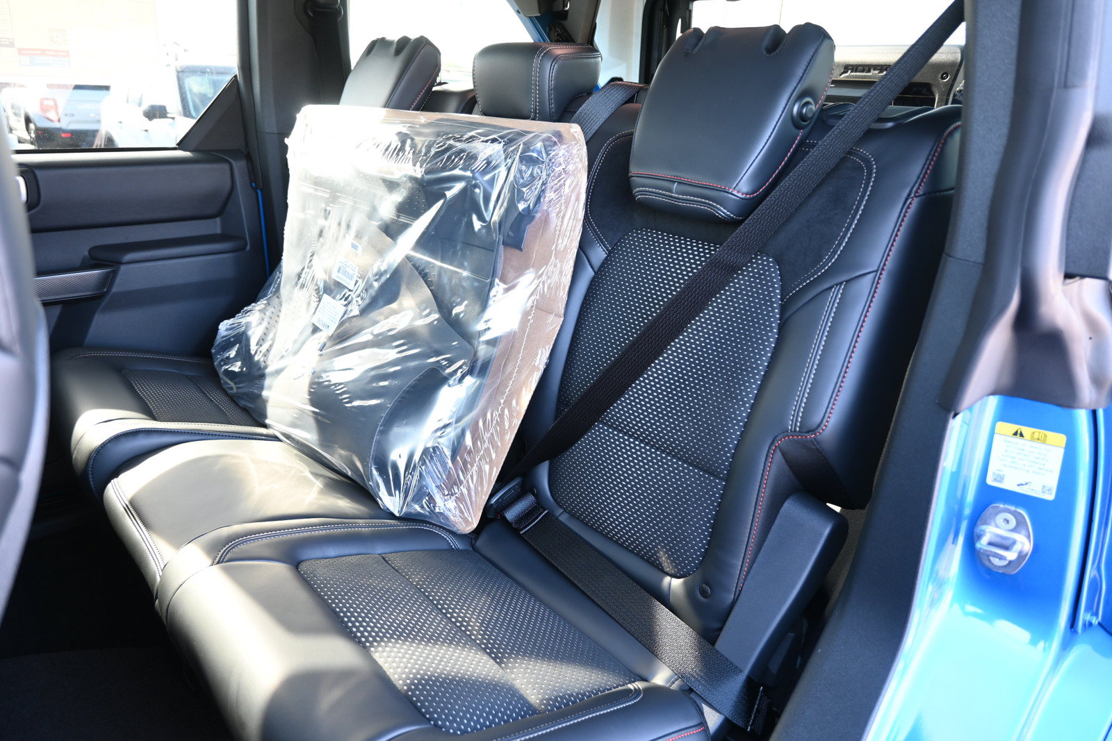 New 2026 Ford Bronco Raptor AWD/4WD image 36