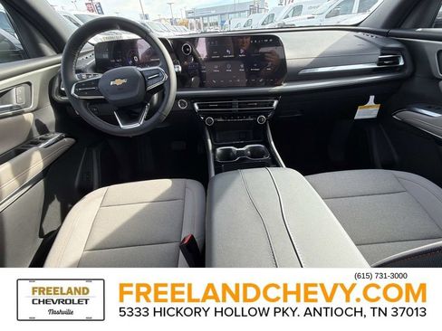 New 2026 Chevrolet Traverse LT w/ Sun and Wheel Package image 19