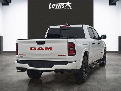 Used 2025 RAM 1500 Big Horn AWD/4WD image 4