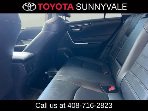 Used 2023 Toyota RAV4 XLE Premium FWD image 5