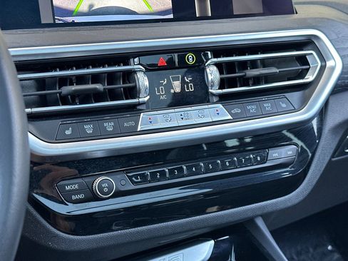 Used 2024 BMW X3 xDrive30i w/ Convenience Package image 21