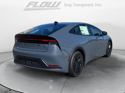 New 2026 Toyota Prius LE image 7