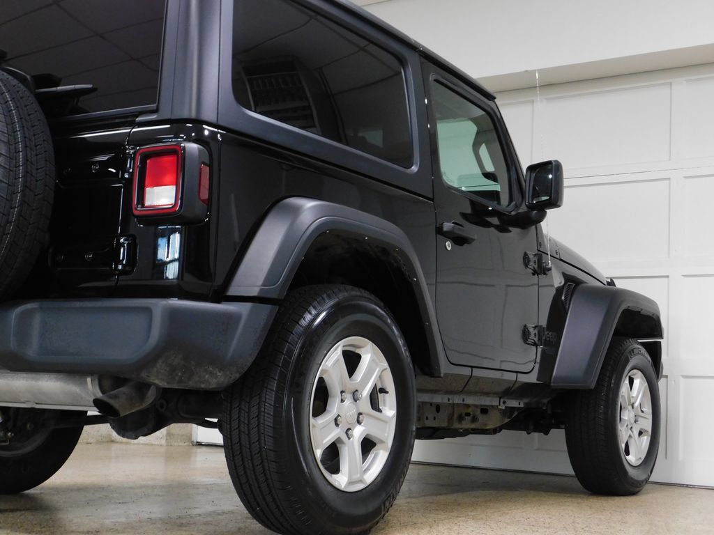Used 2021 Jeep Wrangler Sport AWD/4WD image 63