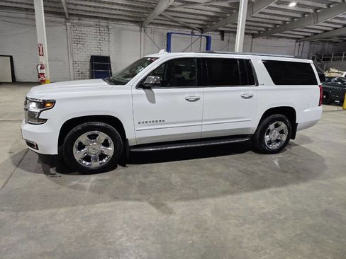 Used 2016 Chevrolet Suburban LTZ AWD/4WD image 3