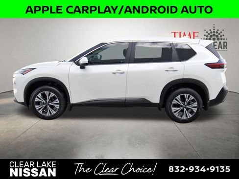 Used 2023 Nissan Rogue SV image 4