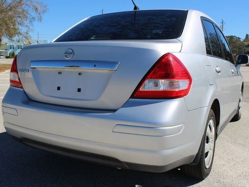 Used 2009 Nissan Versa 1.8 S w/ PWR Pkg image 11