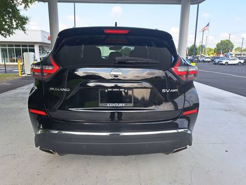 Used 2023 Nissan Murano SV AWD/4WD image 5