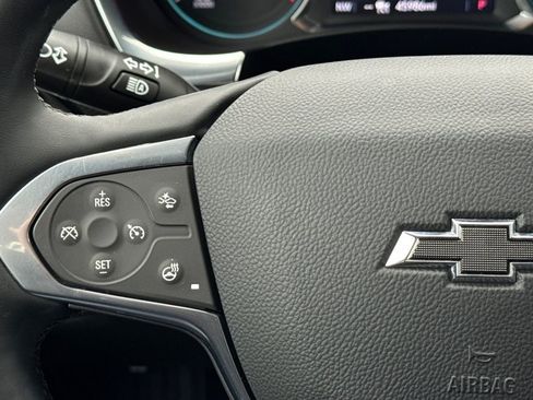 Used 2023 Chevrolet Traverse RS w/ LPO, Cargo Package FWD image 30
