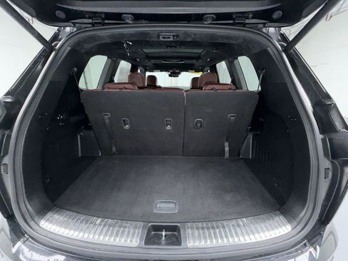 Used 2024 Kia Telluride SX Prestige w/ Towing Package image 15