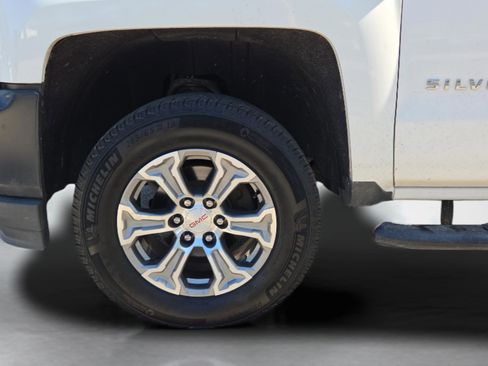 Used 2017 Chevrolet Silverado 1500 W/T w/ Trailering Package RWD image 29