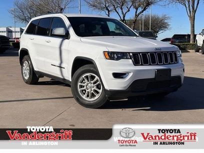 Used 2020 Jeep Grand Cherokee Laredo
